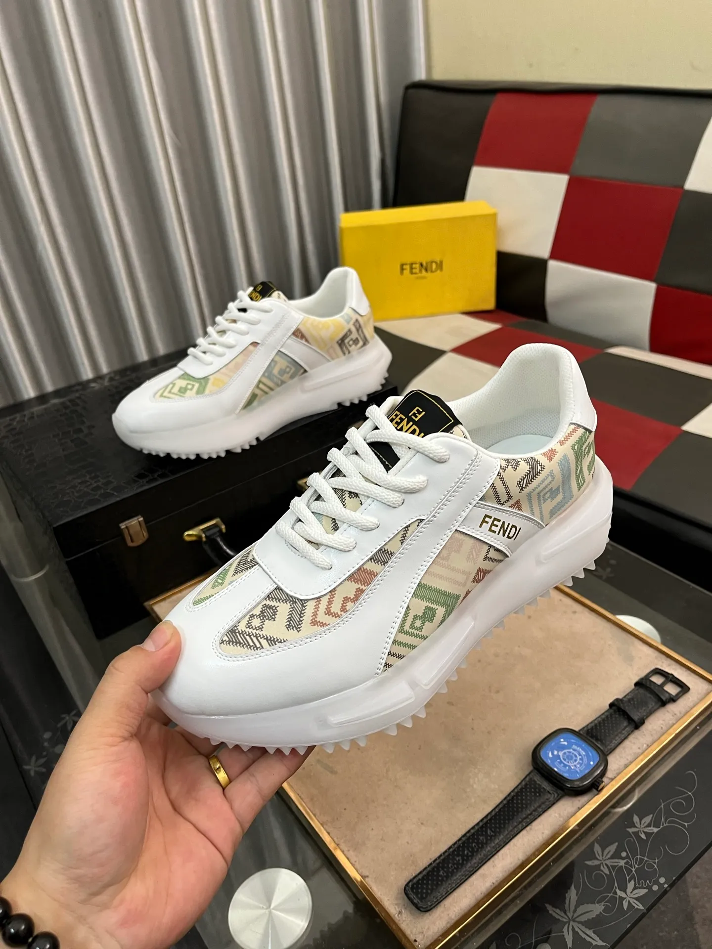 Men's Men's Shoes💰458⌚️⌚️Fendi [Fendi] men's new high-top casual shoes are on the market🔥The shoe body is made of brand-specific embossed leather, pigskin lining, breathable and does not cover the feet! Fashionable casual shoes 🙈Super light and wear-resistant outsole👣 Available in two colors, sizes 38-44